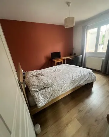 فندق مبيت وإفطار 11 M2 Privee Et Calme A 3*